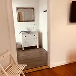 32 Guest house Kropelin
